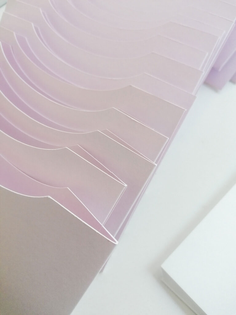 pastelowe zaproszenia ślubne w folderze kolekcja New York cartolina (5)