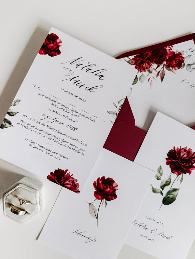 eleganckie zaproszenia slubne z peonia bordowe cartolina 4