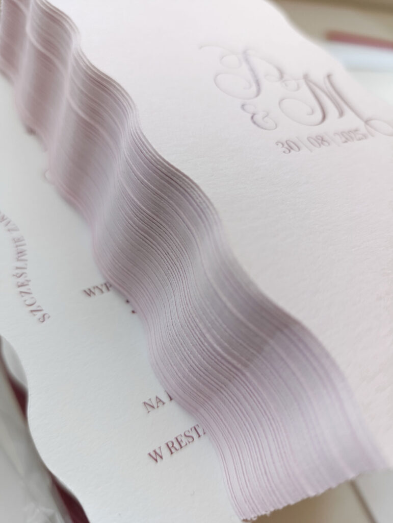 pofalowane zaproszenia ślubne z kolekcja wave (2)