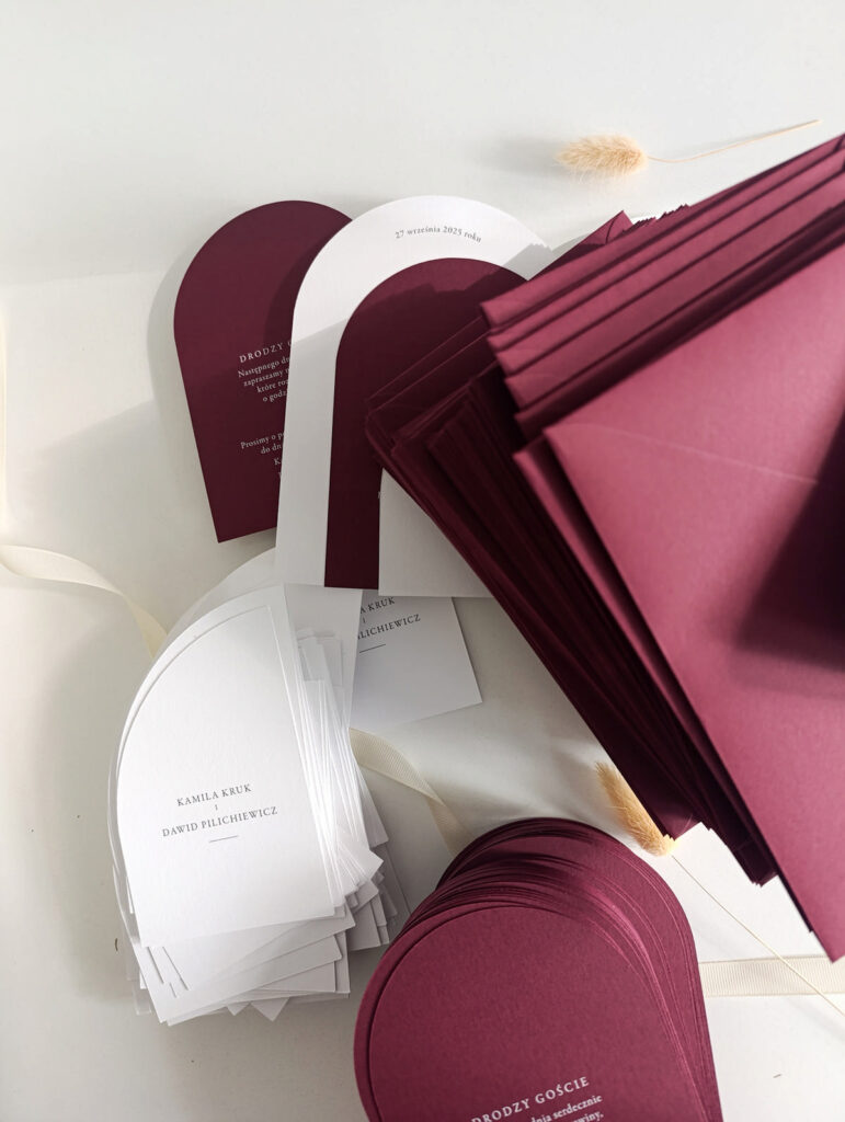 Cartolina zaproszenia ślubne bordowe00008